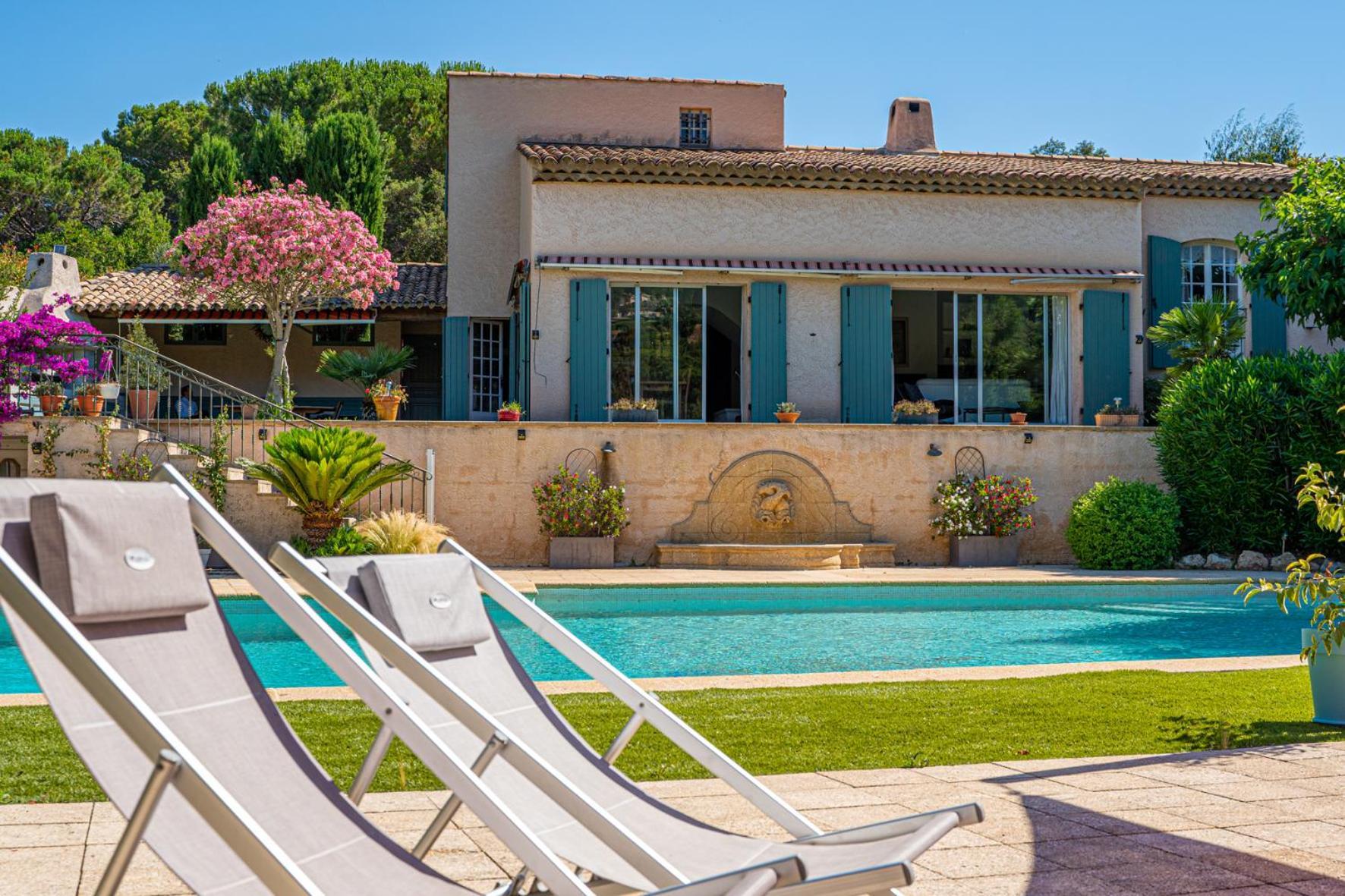 La Villa Romeo, Piscine Et Spa Σαιντ-Μαξίμ Εξωτερικό φωτογραφία